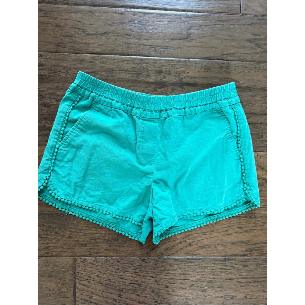 LOFT Women's Green Pom-Pom Trim Shorts - Size XS Preppy